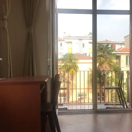 Kalkedon Hostel *